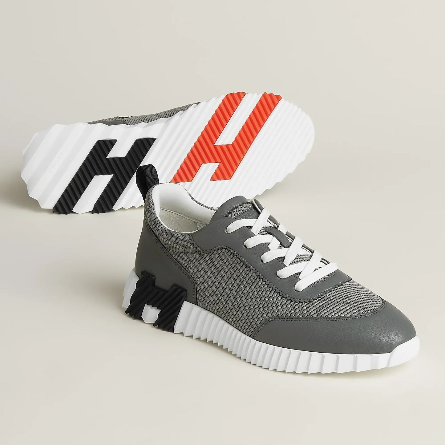 Bouncing Gris Osmium